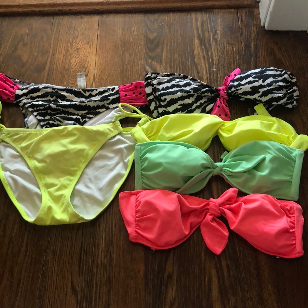Lot of Victoria’s Secret bikini pieces